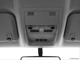  Courtesy lamps/ceiling controls photo